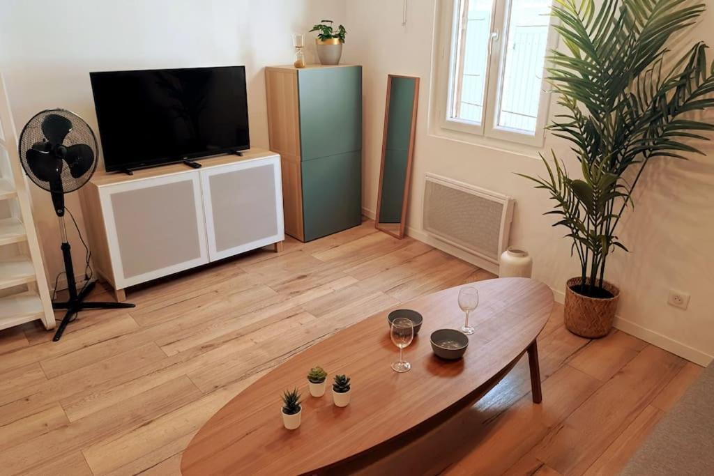 Studio Arthur - Centre-ville - Wifi - Cosy Appartement *